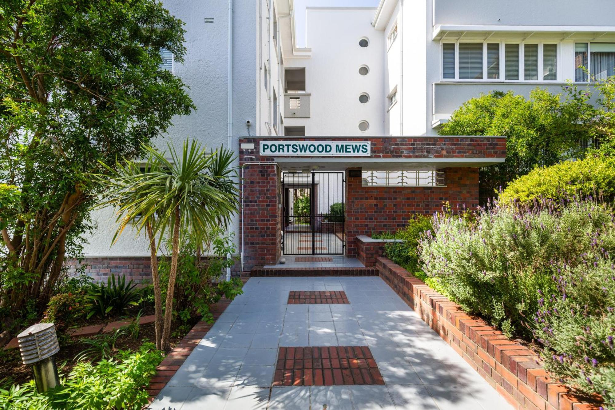 Portswood Mews - Chic White Studio Apartment Green Point Kapstaden Eksteriør billede